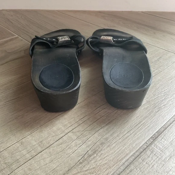 CHANEL authentic old school Dr. Scholl style slides flip flops size 41 EU 10 US